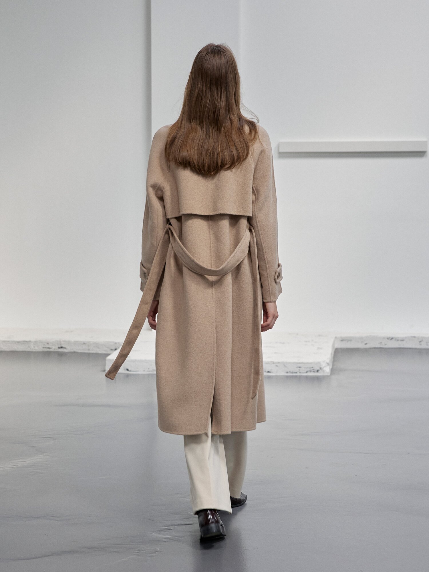 캐시미어 벨티드 발마칸 핸드메이드 코트 (BEIGE)
