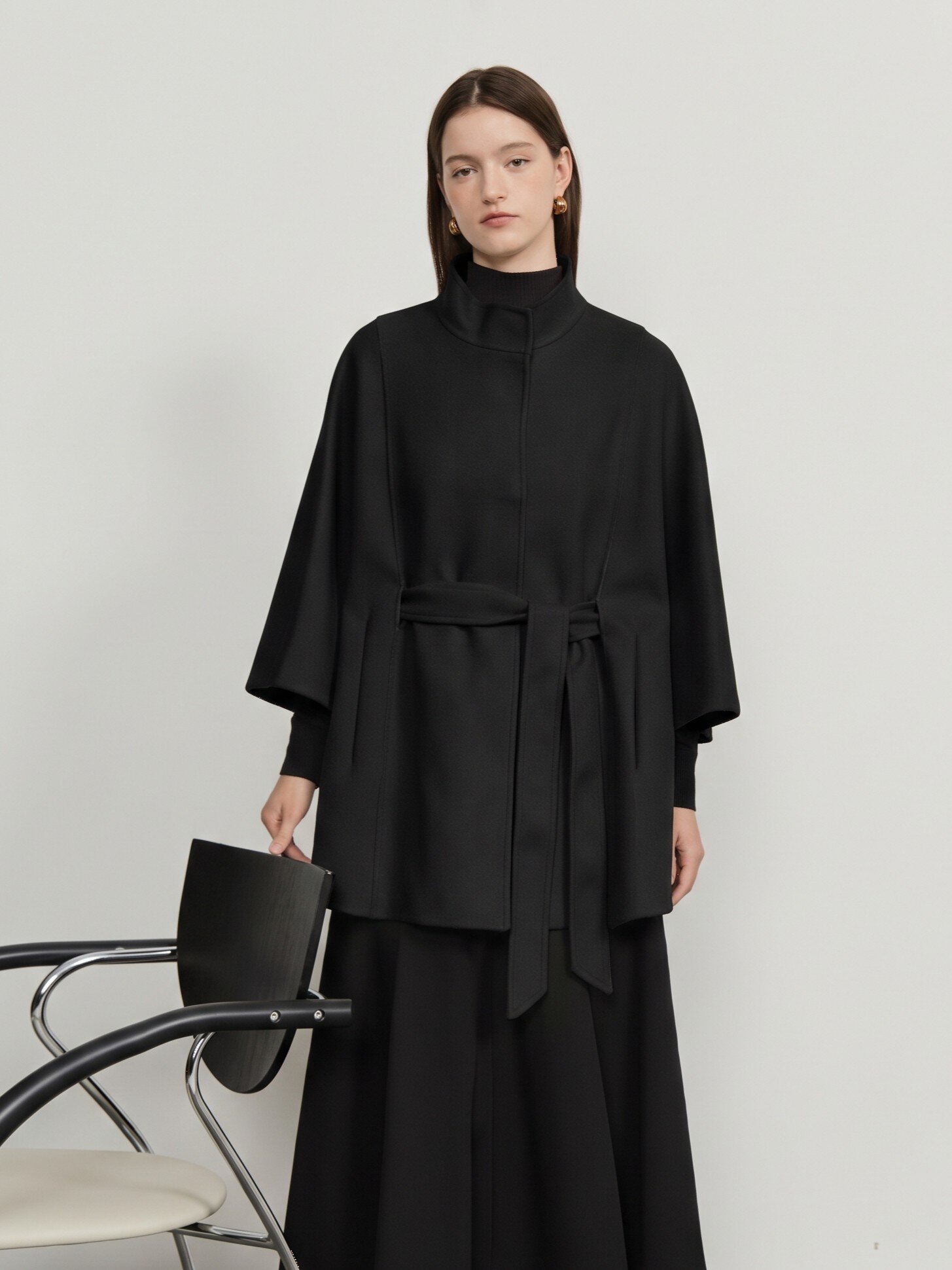 울 벨티드 하이넥 핸드메이드 케이프 코트 (BLACK)