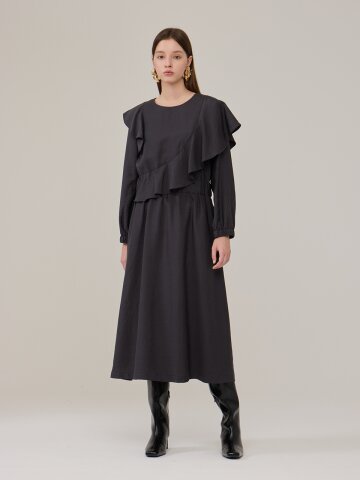 [코엣] 로라 러플 원피스 차콜
