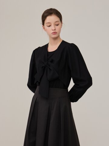 [코엣] 와이드 리본 블라우스 블랙