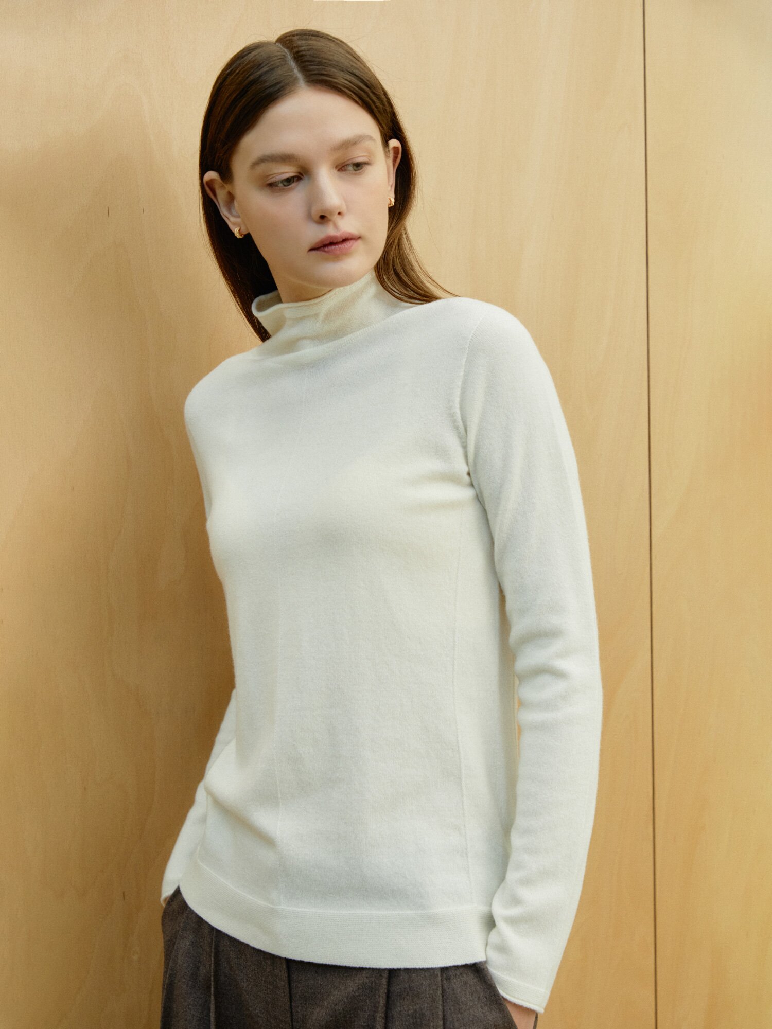 울 캐시미어 터틀넥 풀오버 니트 (IVORY)