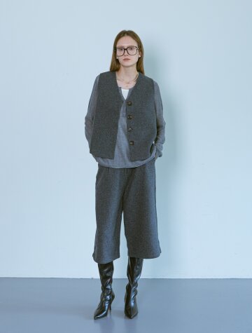 BA_Gray charcoal suit vest and pants set