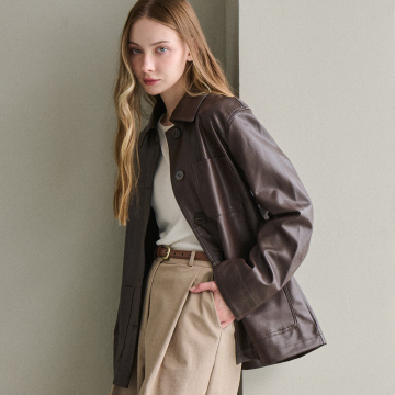 모먼트 모노 레더 자켓