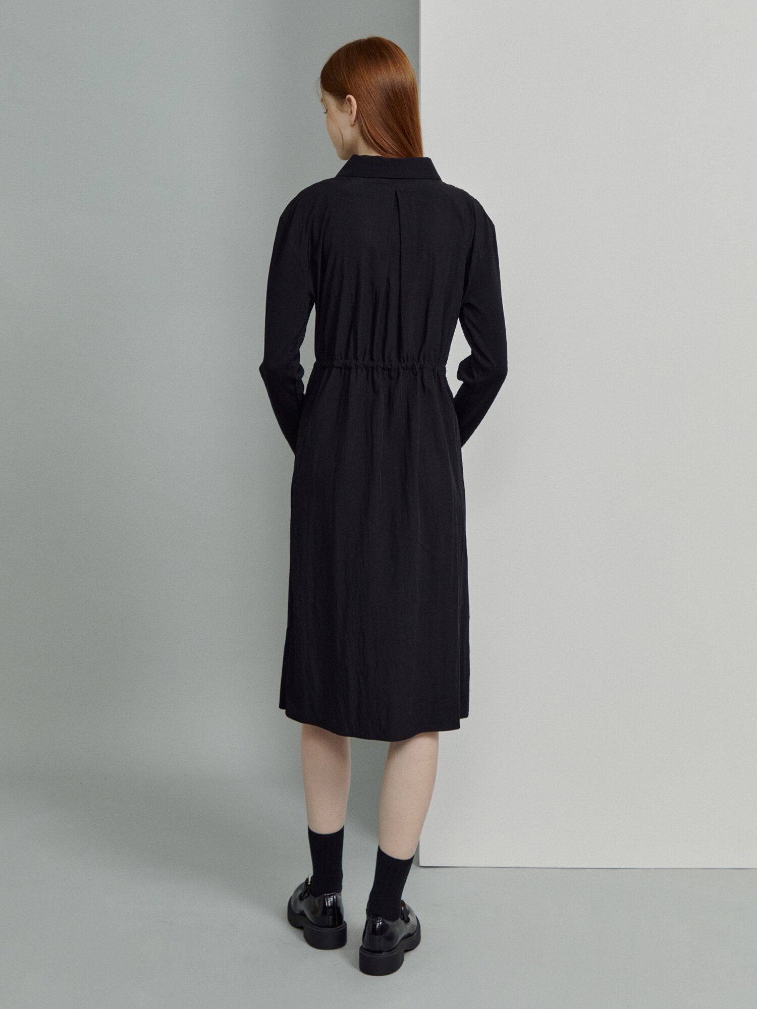 나일론 니트 배색 셔츠 칼라 롱 원피스 (BLACK)