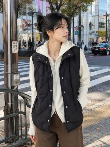 레터링 자수 덕 다운 패딩 베스트 