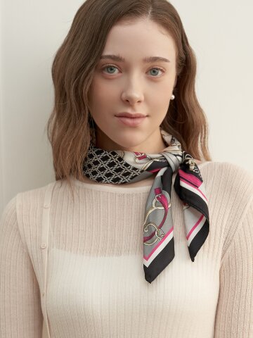 엘르 헤일리 실크 미니 스카프 SE541S319