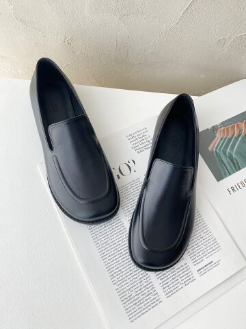 블링키로퍼_Black ODRD24035