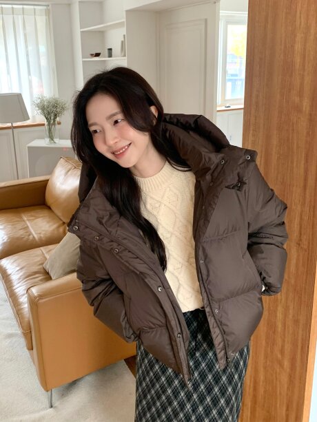 후드 탈부착 크롭 덕 다운 점퍼 
