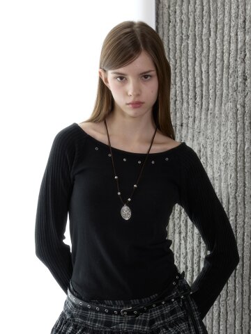 EYELET REGLAN T-SHIRT_BLACK