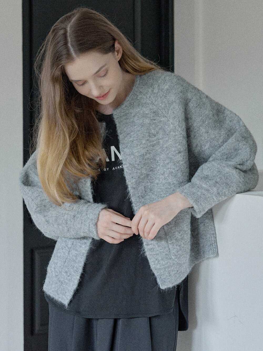 Round Neck Knit Cardigan - GREY