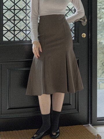 Swallow Pattern Mermaid Skirt - BROWN