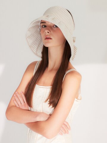 멜라밀라 프릴 리본 체크 시어서커 보닛햇 (2colors)