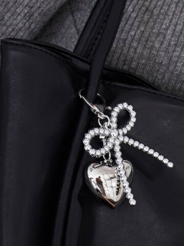 Frostine 실버 하트 리본 참장식 키홀더 백참