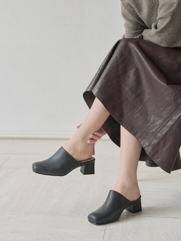 천연가죽 모데나 스퀘어 뮬 슬리퍼 GIS-46291