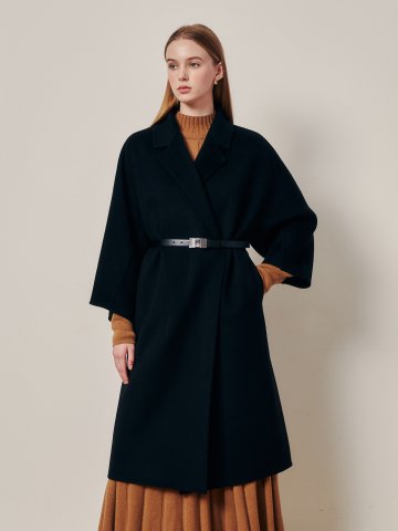 미니멀 테일러드 핏 벨티드 롱 코트 