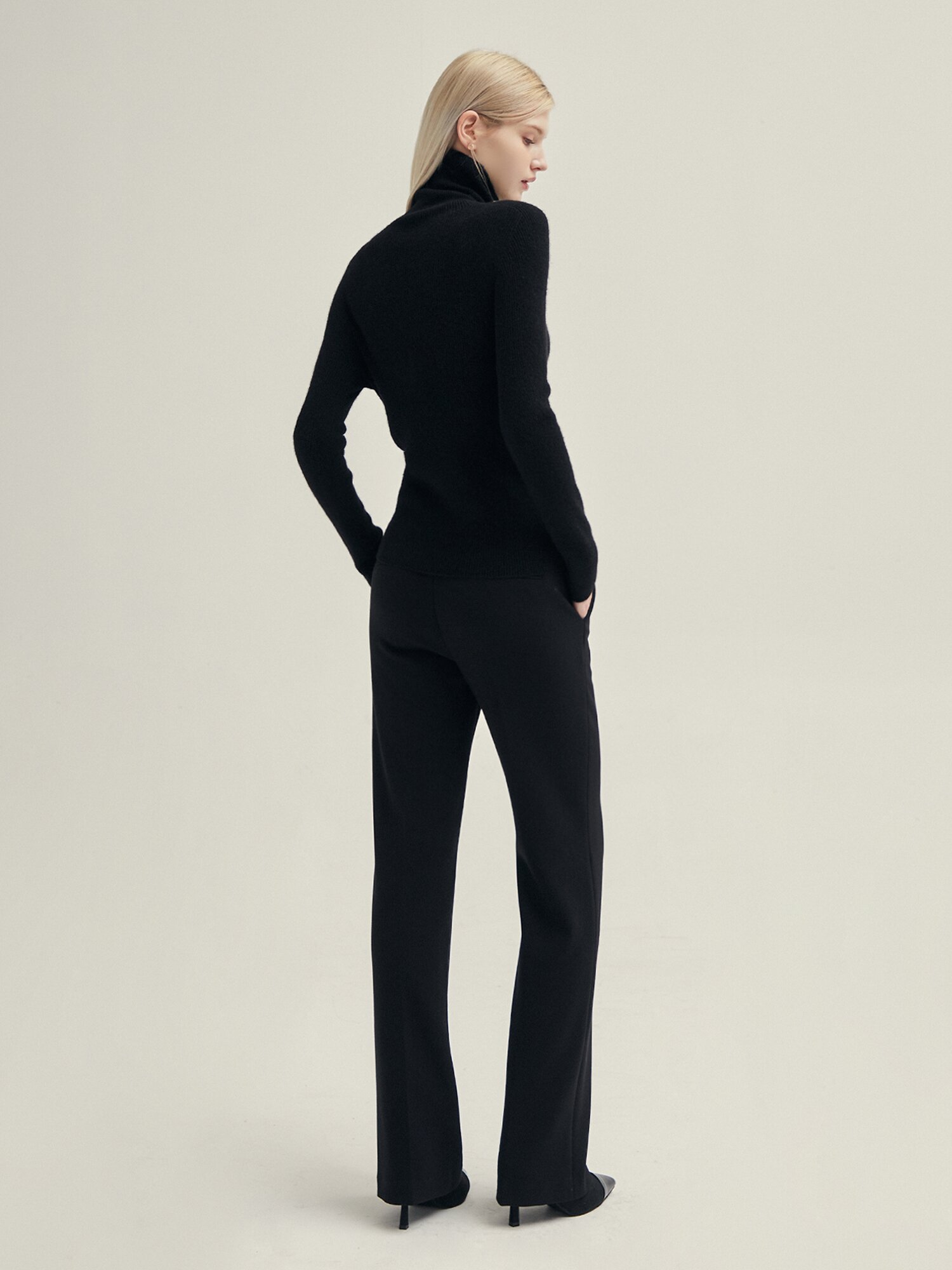 캐시미어 골지 폴라넥 풀오버 니트 (BLACK)