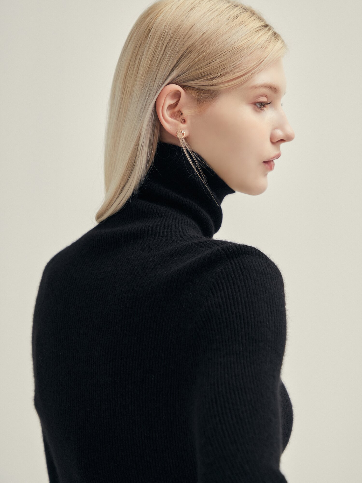 캐시미어 골지 폴라넥 풀오버 니트 (BLACK)