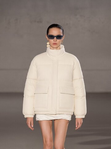 하프넥 덕다운 패딩 점퍼_FVPD250901