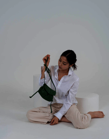 [천연가죽] 스몰 플릿 백 그린