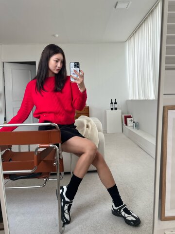 래글런 케이블 풀오버 니트 