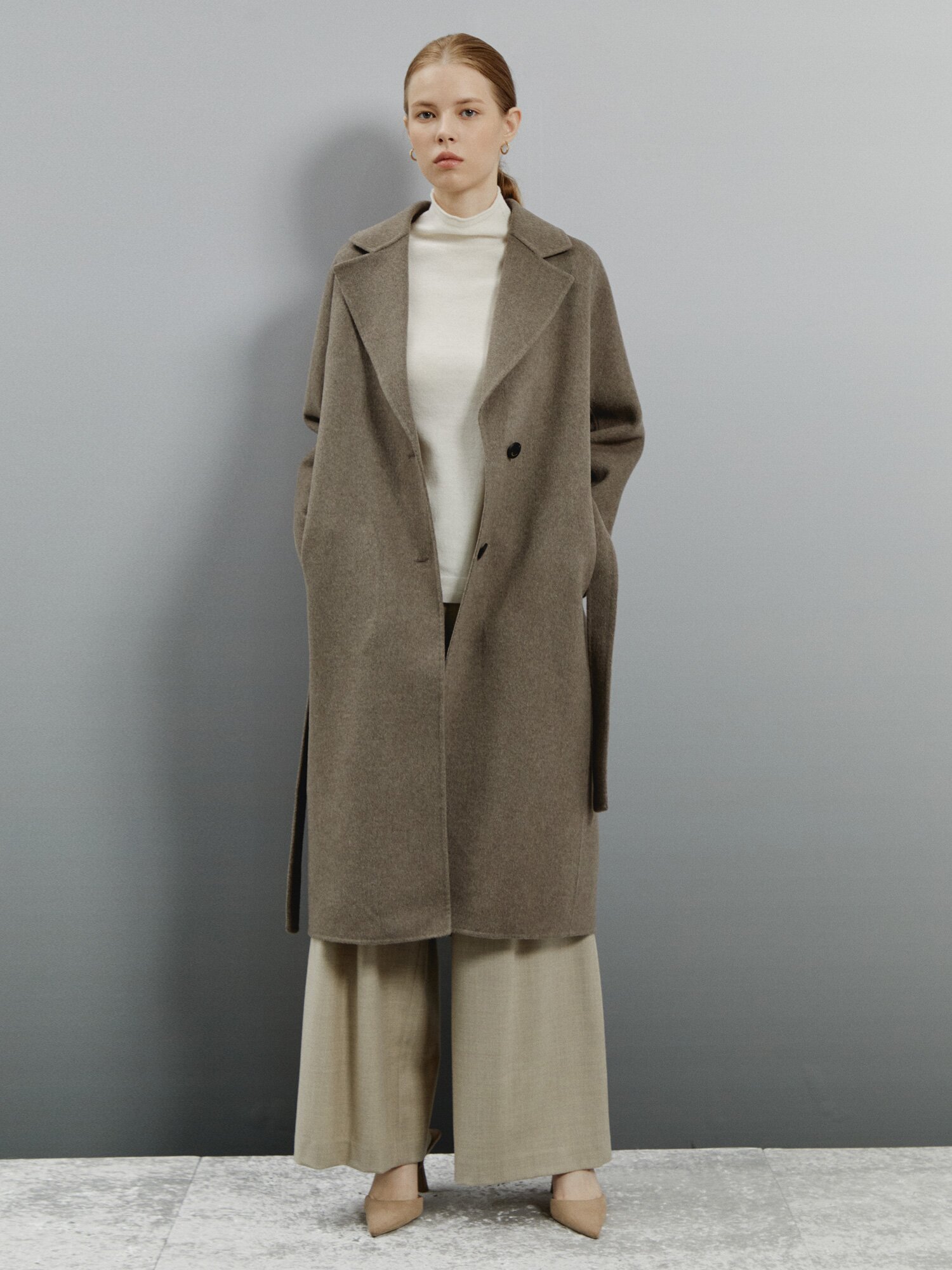 모던 베이직 하프넥 울 니트 탑 (IVORY)