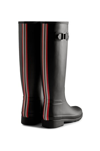 [WOMEN] 리파인드 컬러 백프린트 톨 레인부츠 - 블랙 WFT2354RMABLK