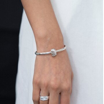 멜로디 라인 뱅글팔찌 silver 18-19cm
