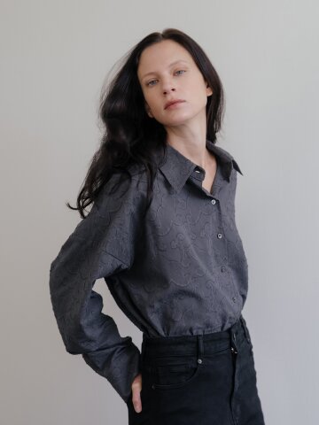 차콜 자카드 셔츠
