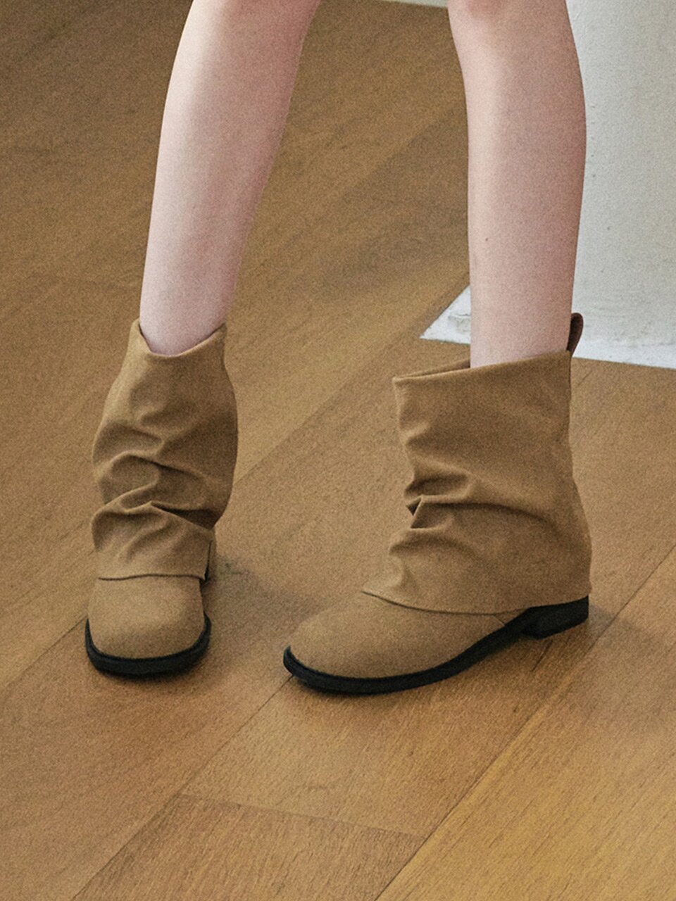 ljh128-7 Relaxed Ankle Boots - 3 Colors