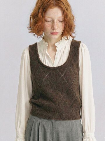 베이비알파카 블렌드 데일리 펀팅 니트 베스트_카키