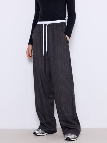 Stripe Ease Banding Pants [Charcoal]