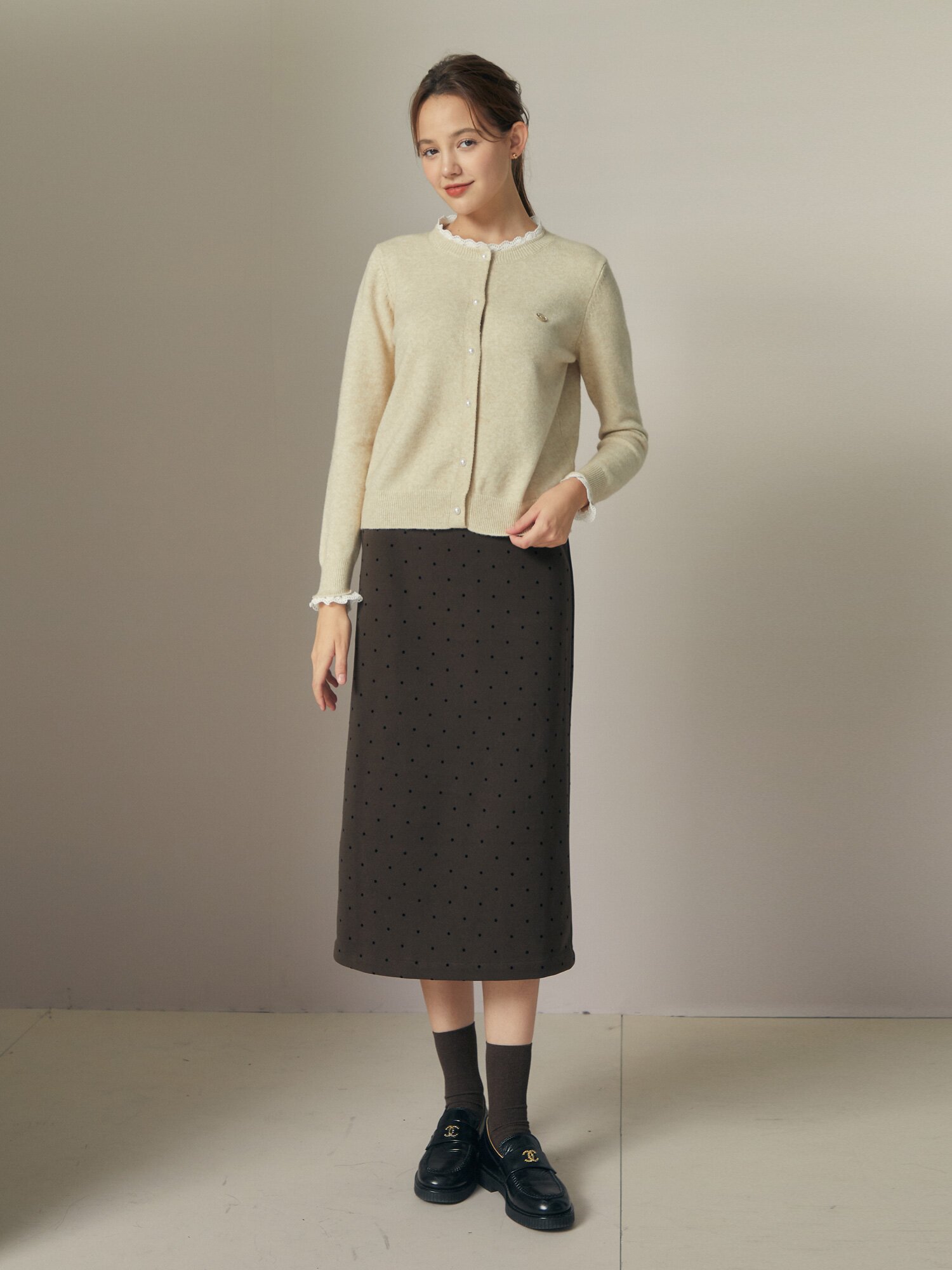 도트 패턴 투 턱 A라인 스커트 (BROWN)