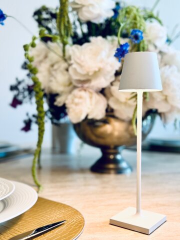폴디나 테이블 램프 (화이트)
