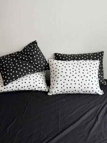 폴카 도트 베개커버