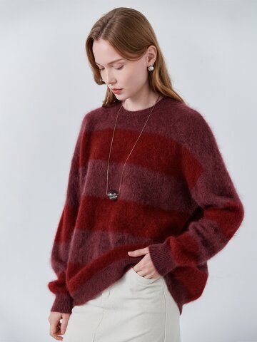 [케이미에르] 헤어리 텍스처 루즈핏 스트라이프 니트 풀오버