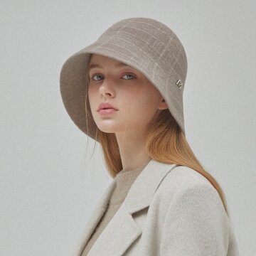 리엔느(Lienne) 메리노 울 리버시블 버킷햇