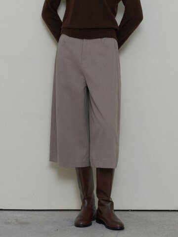 GROVE BERMUDA HALF PANTS_LIGHT BEIGE