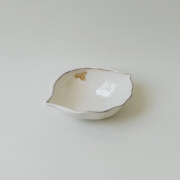 이인숙 작가 _ Honeybee Series _ 볼 중