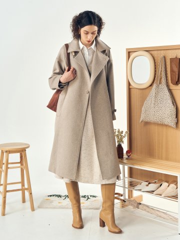 [페리 메라] 여밈 포인트 울 롱 코트 (오트밀)