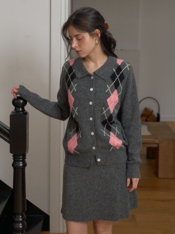 [메종르하르] 애나 아가일 니트 SET (가디건+스커트) 2color