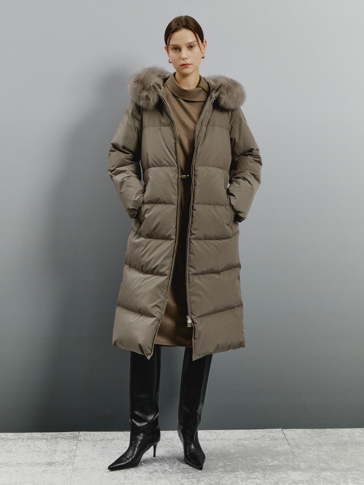 벨티드 퍼 다운 코트 (GREIGE)