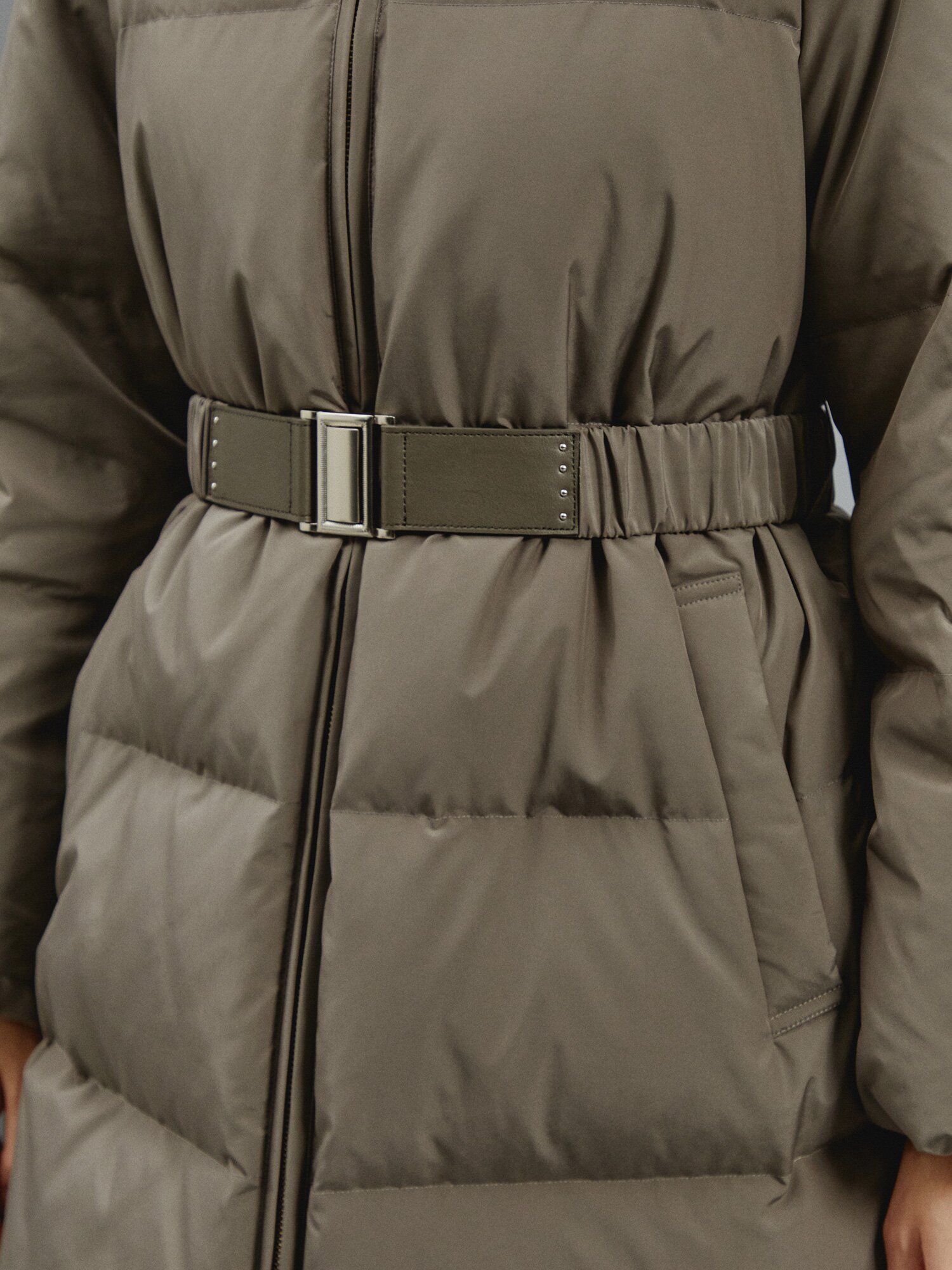 벨티드 퍼 다운 코트 (GREIGE)