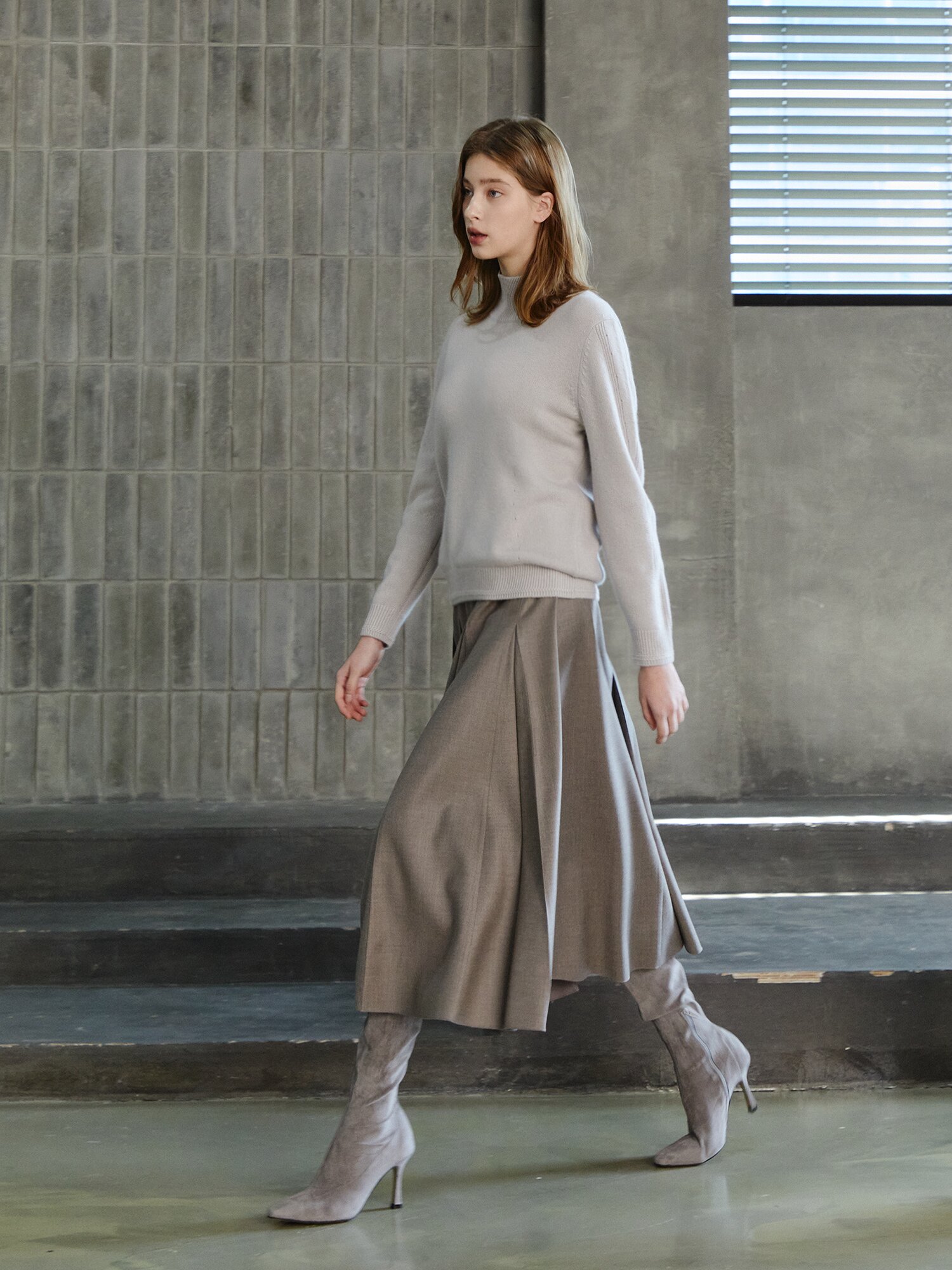 울 캐시미어 하이넥 풀오버 니트 (LIGHT GREY)