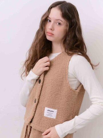 Rosie Cozy Teddy Vest – Soft Beige