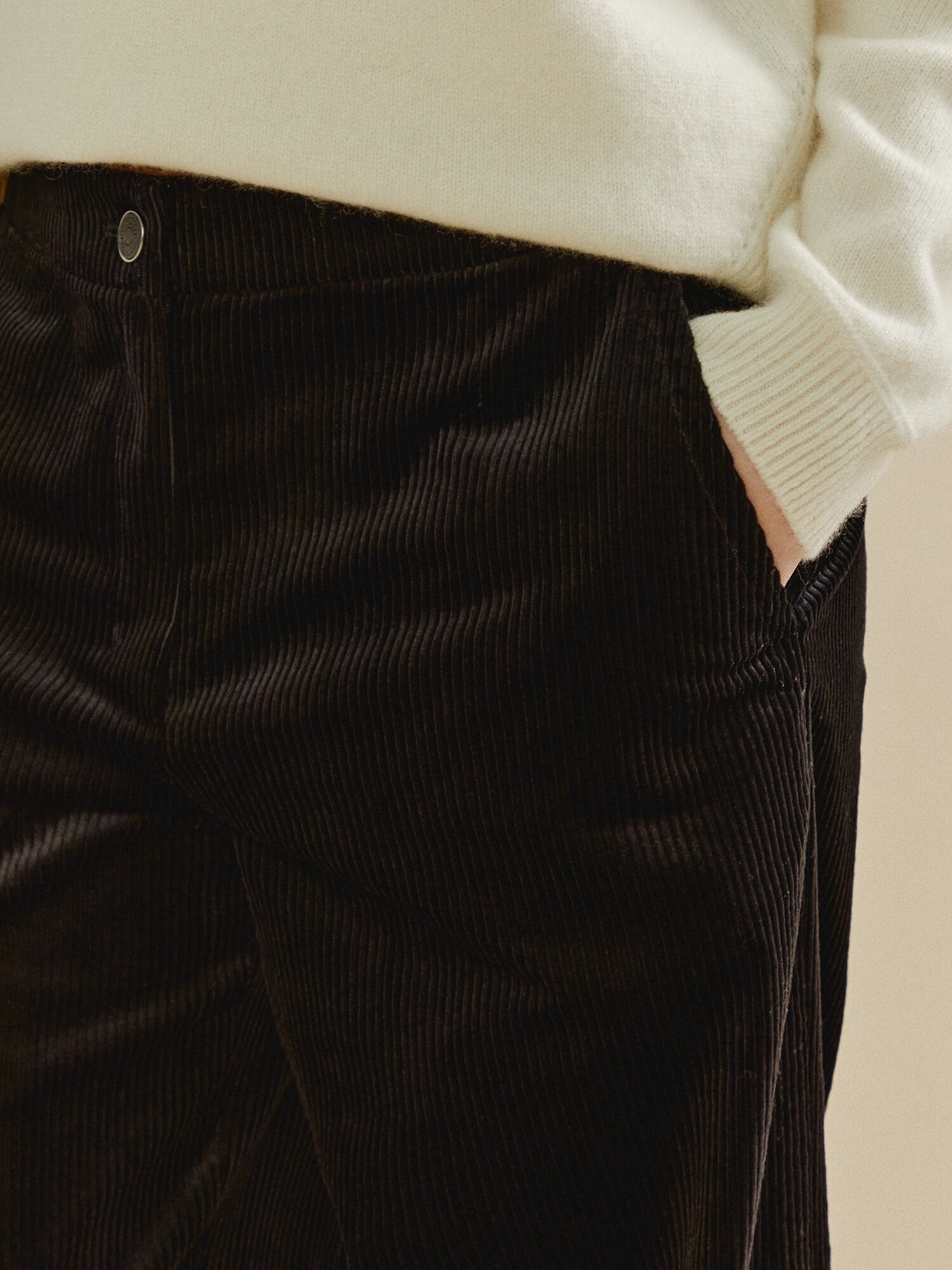 리파인드 코듀로이 컴포트 팬츠 (BLACK)