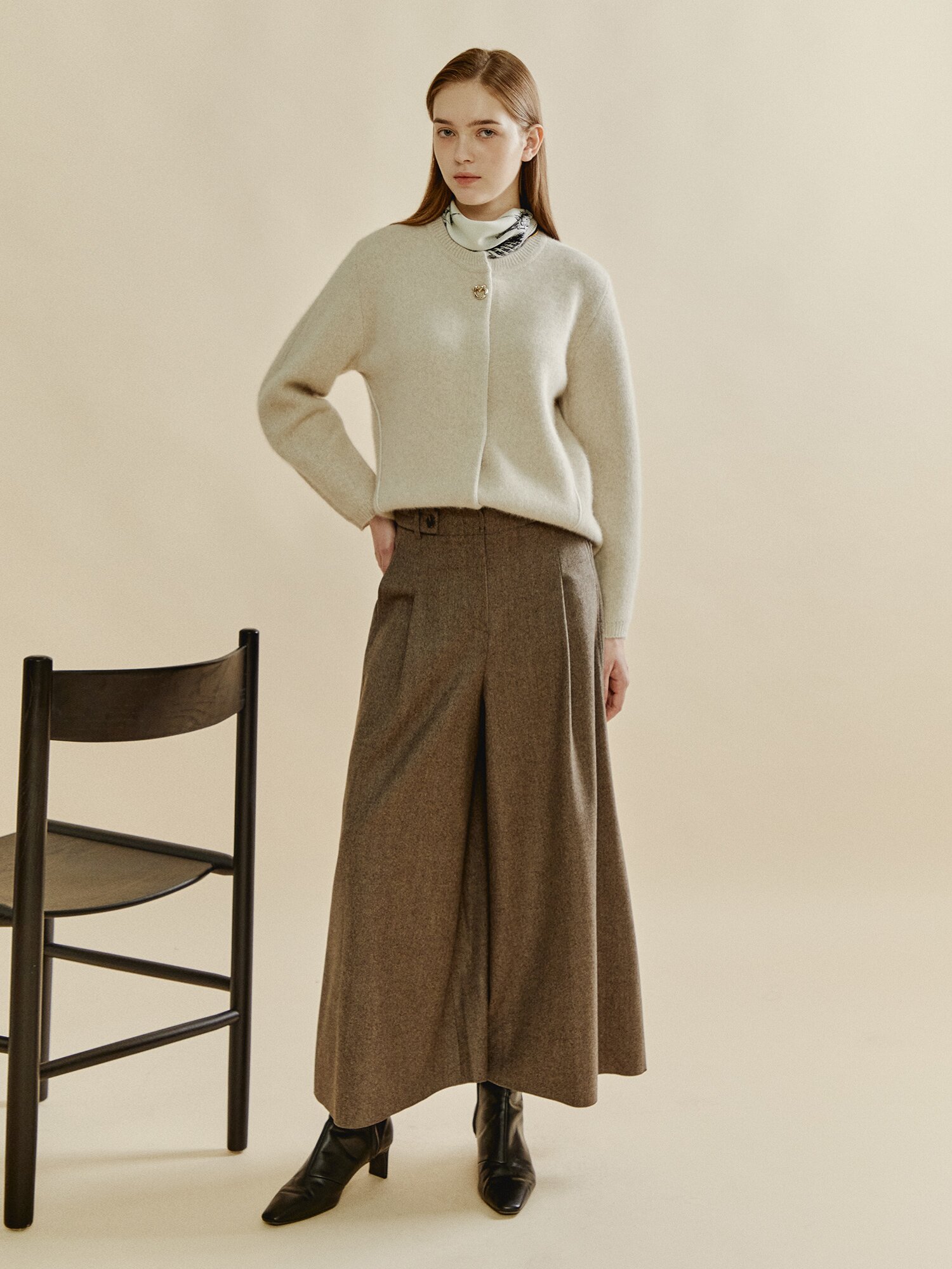 소프트 멜톤 인버티드 플리츠 팬츠 (MELANGE BROWN)