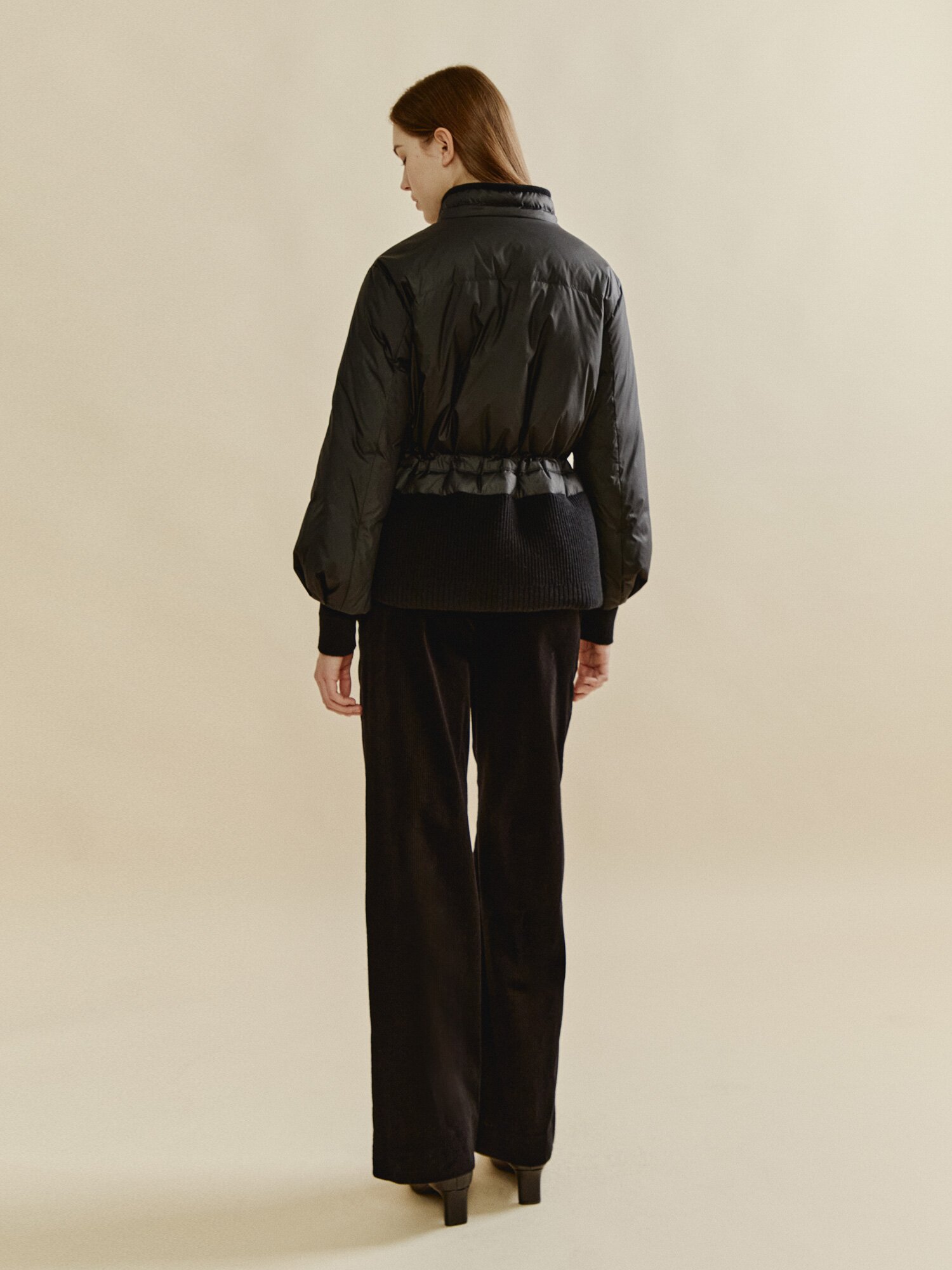 밴드넥 니트패치 구스 다운 패딩 (BLACK)