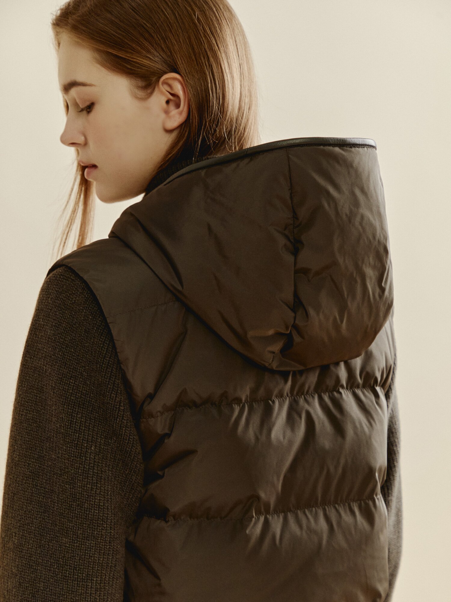 니트 패치 구스 다운 패딩 (BROWN)