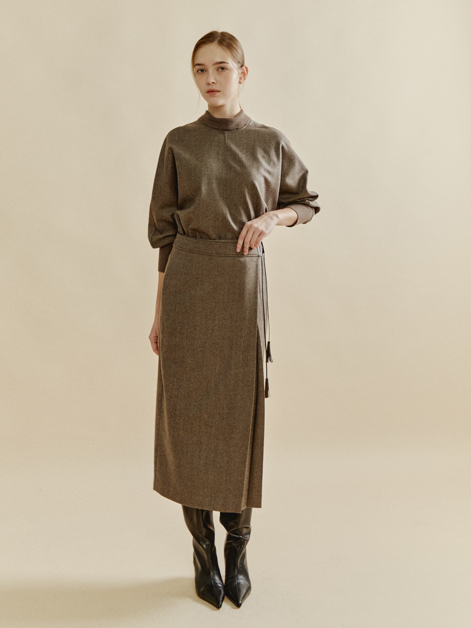 테슬 타이 오버랩 스커트 (MELANGE BROWN)