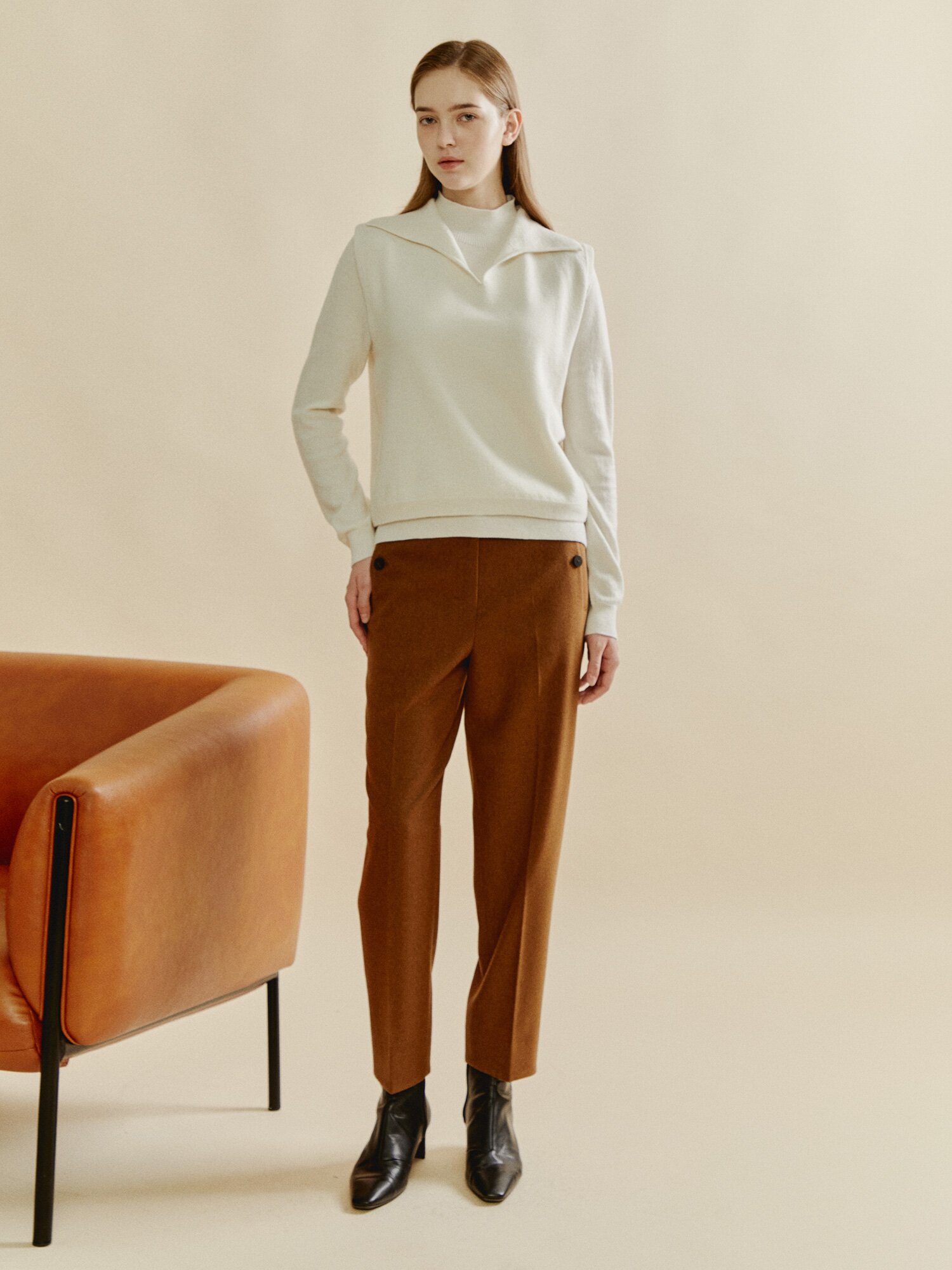 에센셜 하프넥 레이어 니트 (IVORY)